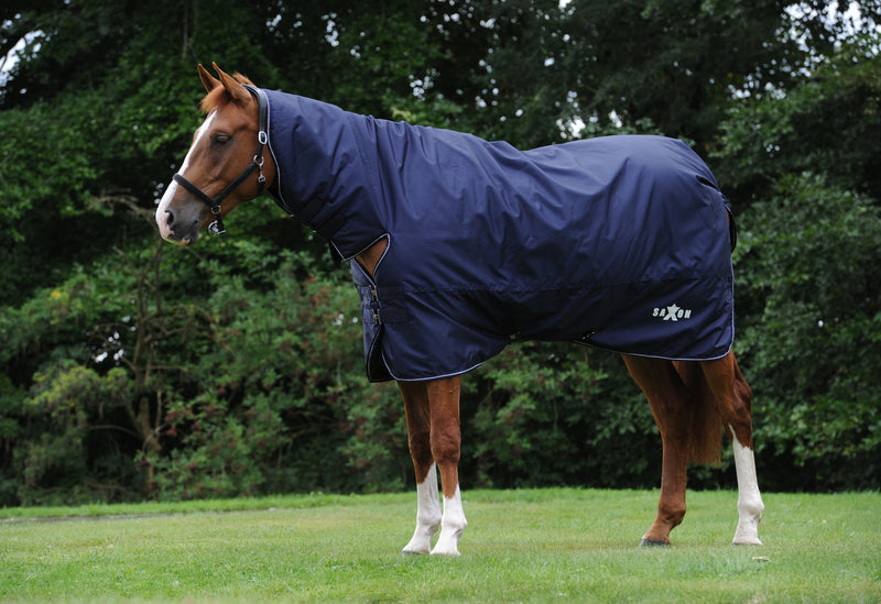 Saxon Defiant 600D Combo Neck Medium Turnout Rug