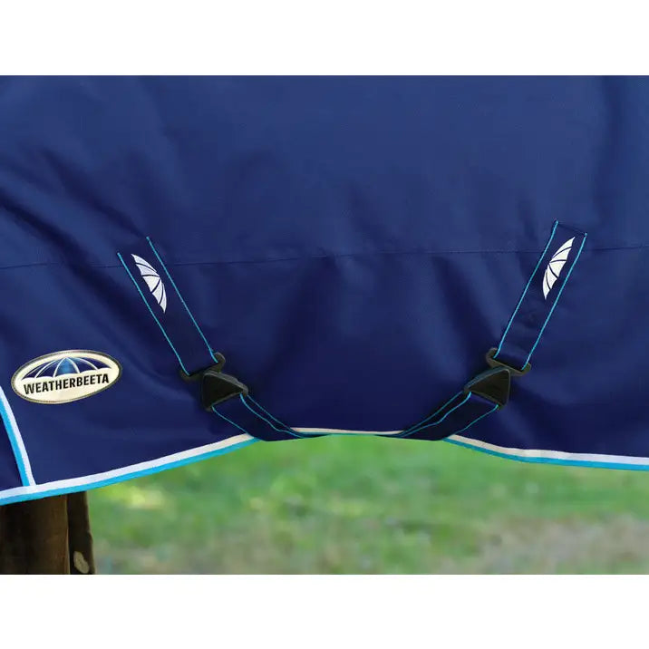 Weatherbeeta Comfitec Ultra Hardi Detach-A-Neck Medium/Lite Turnout Rug