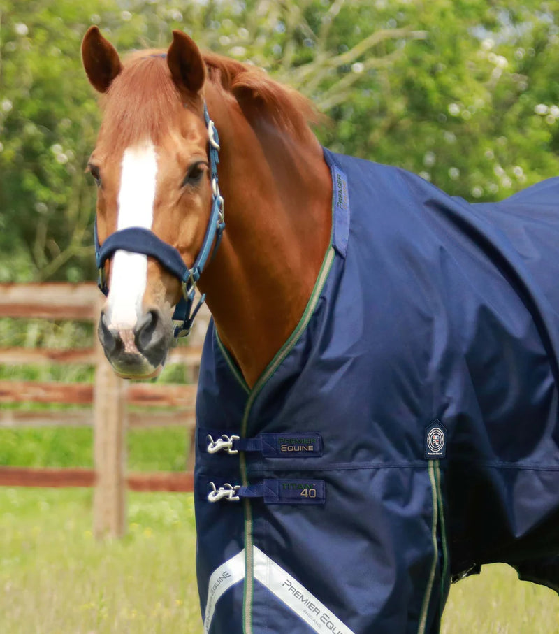 Premier Equine Titan 40g Turnout Rug with Snug-Fit Neck Cover