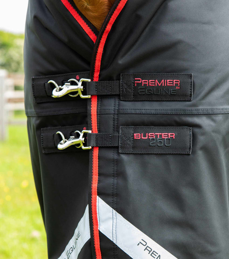 Premier Equine Buster 250g Turnout Rug with Classic Neck