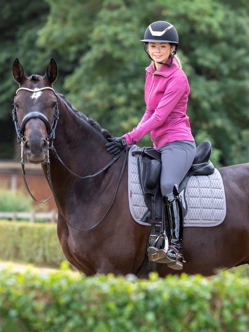 LeMieux Carbon Mesh Dressage Square