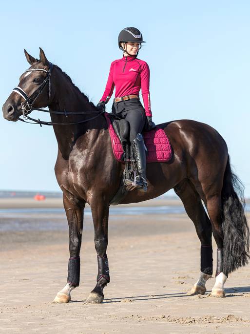 LeMieux Carbon Mesh Dressage Square